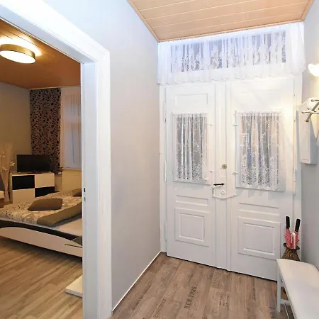 Apartment Luxurious In With Forest Nearby *